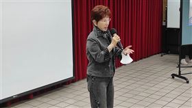 洪秀柱替侯漢廷新書站台。（圖／記者鄭佩玟攝影）