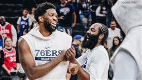 ▲哈登（James Harden）、恩比德（Joel Embiid）合砍36分，76人季前打出4連勝。（圖／翻攝自76人推特）