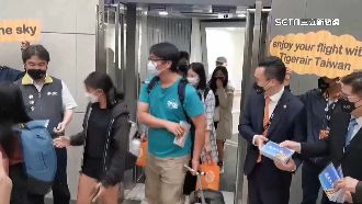 睽違2年出國玩！旅客憂確診備齊清冠一號