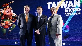 美州議員參觀台灣形象展 盼深化台美交