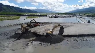 高寮大橋今拆除重建！民眾買油條花1小時