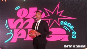 PLG聯盟14日舉辦開季記者會，執行長陳建州宣布新球季口號。(圖／記者蔡厚瑄攝影)