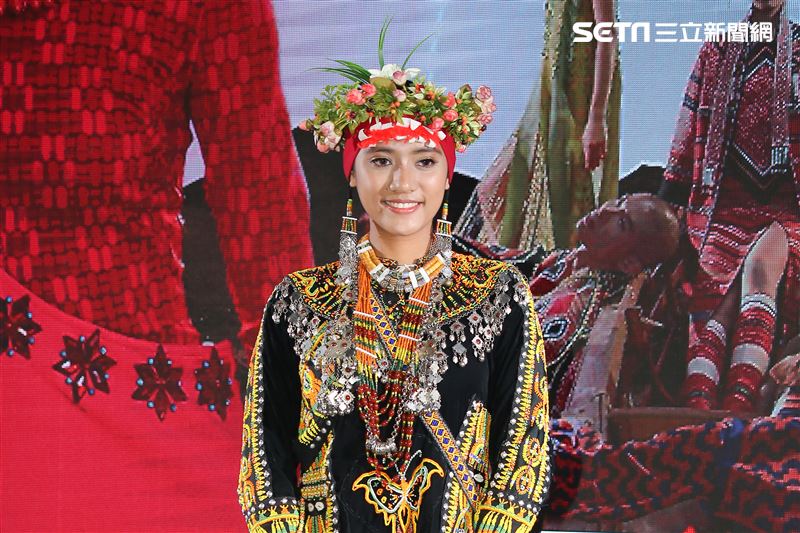 程苡雅出席臺北時裝週開幕大秀。（圖／記者楊澍攝影）