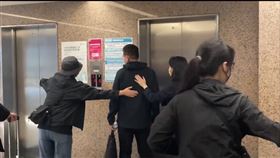 馬國女大生父親在基河會館接受媒體訪問。（圖／翻攝畫面）