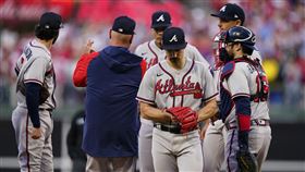 ▲勇士新秀投手史崔德（Spencer Strider）先發，僅投2.1局失5分慘遭費城人打爆。（圖／美聯社／達志影像）