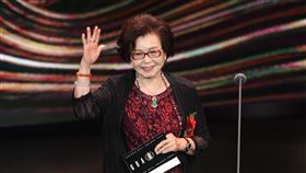 「國寶歌后」紀露霞