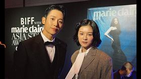  宸頤日前因主演電影《默殺》赴釜山影展出席映後活動、丁海寅。（圖／翻攝自宸頤ig）