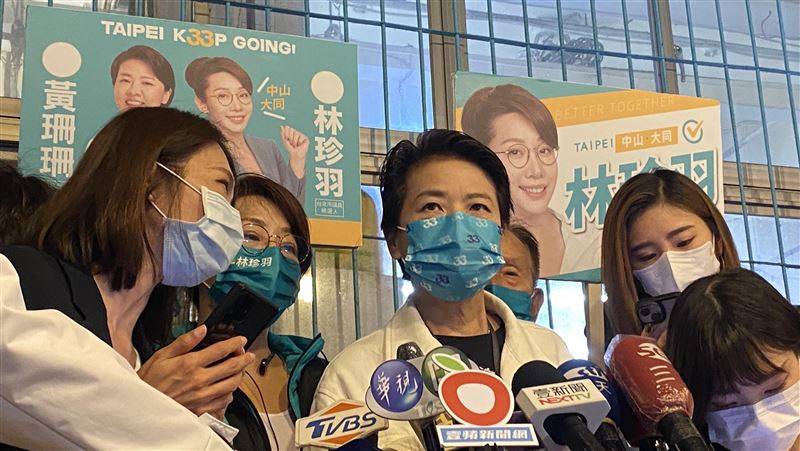蔡壁如論文風波辭立委　黃珊珊：負責的人