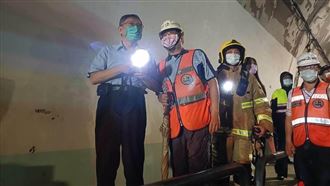 柯文哲衝康樂隧道視察：17日早上6點搶通