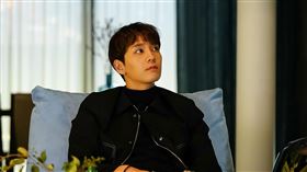 《所以我和黑粉結婚了》崔泰俊劇中形象高冷，卻是個難忘初戀情傷的純情男。（圖／東森戲劇台提供）