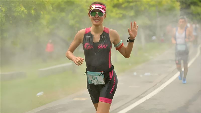 和防疫女神賈永婕一起路跑做公益！