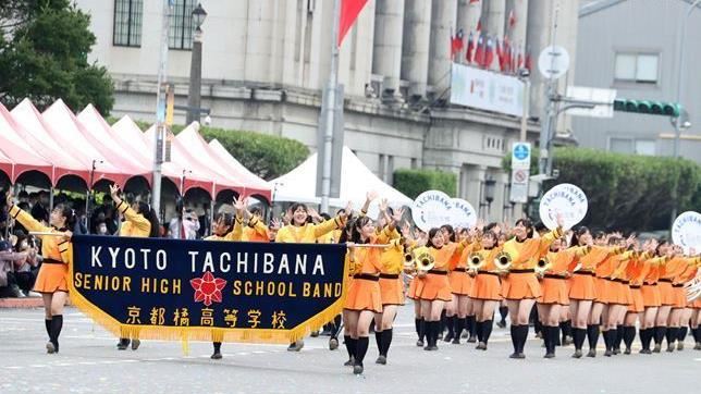 橘色惡魔的天使們！凸顯「愛與平和」