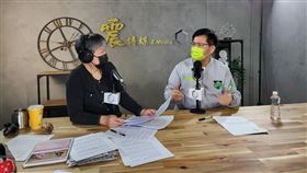 民進黨新北市長候選人林佳龍今（17）日接受震傳媒體主持人黃光芹專訪。（圖／林佳龍競辦提供)