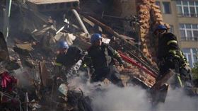 俄軍發動無人機空襲！基輔1死3傷　澤倫斯基：烏克蘭人不會被擊潰（圖／翻攝自澤倫斯基 telegram）