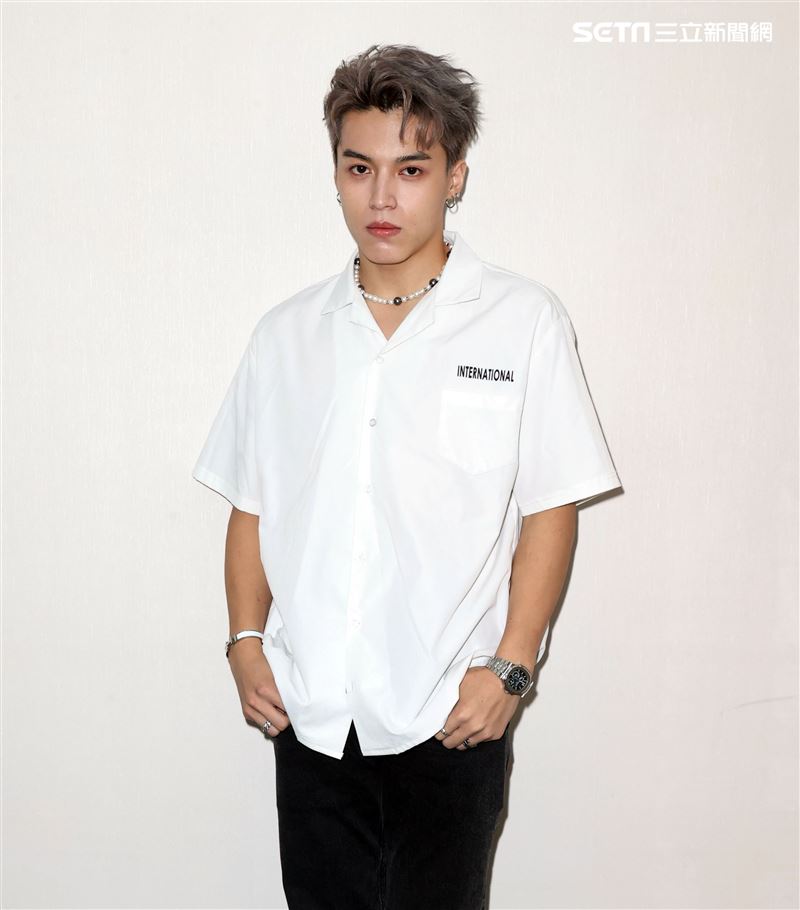 原子少年哲言三立新聞網專訪。（記者邱榮吉/攝影）