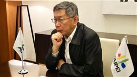 台北市長柯文哲16日白天人還在中部輔選，直到晚上8點多才趕回台北，引發質疑。（圖／翻攝自柯文哲臉書）