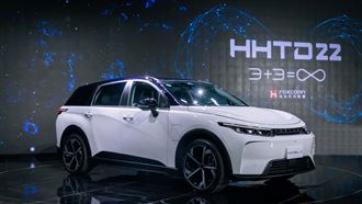 上車試乘／鴻海MODEL C零百加速僅3.8秒