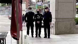 老同學疑為錢反目！莽男「對空開槍」洩憤