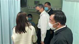 萬華槍擊1警中彈！「3長」赴台大醫院探視