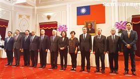 總統蔡英文今（20）日再度指派台積電創辦人張忠謀擔任領袖代表出席APEC經濟領袖會議。(圖/記者盧素梅攝影)