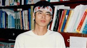 陳其邁強調，自己是實實在在的醫師，也是實實在在的公衛人，也是腳踏實地的政治工作者。（圖／翻攝自陳其邁臉書）