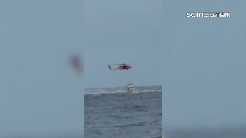 蘇澳籍漁船金益順號擱淺　空勤出動救5人