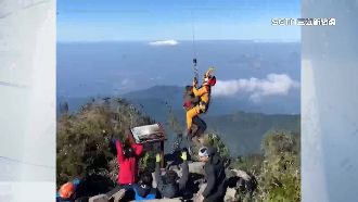 46歲男獨攀北大武山摔傷　直升機出動救援