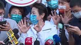 黃珊珊抽中8號，喊「台北發發發」。(圖/翻攝自畫面)