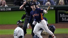 ▲太空人靠著布瑞格曼（Alex Bregman）的3分彈終場以3：2氣走洋基拿下2連勝。（圖／美聯社／達志影像）