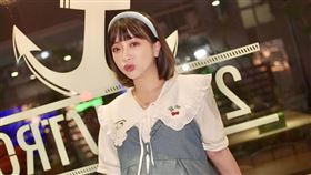 ▲《黑澀會美眉》出道的玉兔，目前懷孕已進入卸貨階段。（圖／翻攝自FB 玉兔）