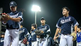 ▲U23韓國教頭解釋戰術，談棒球是越打越難的運動，打破韓國隊既定印象。（圖／中央社）