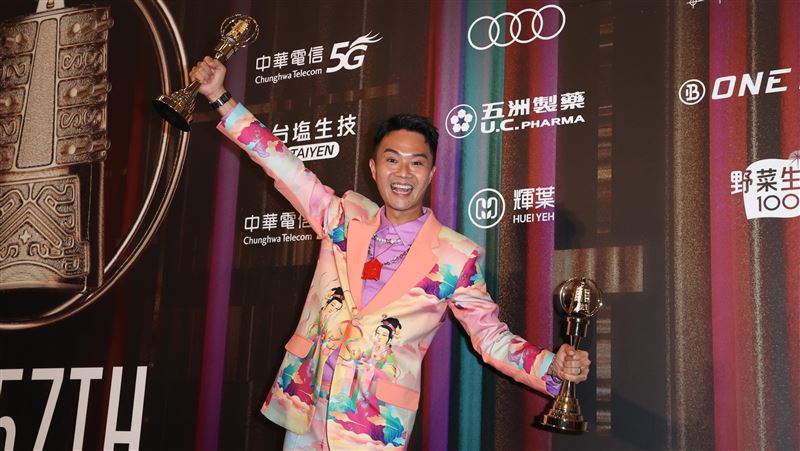 捧神明走紅毯奏效　寶島神很大雙料奪獎