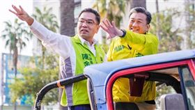 王定宇陪同車掃！力挺台南第四選區4號陳金鐘