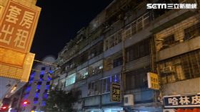 台中市中區廢棄大樓出現裸男。（圖／民眾提供）