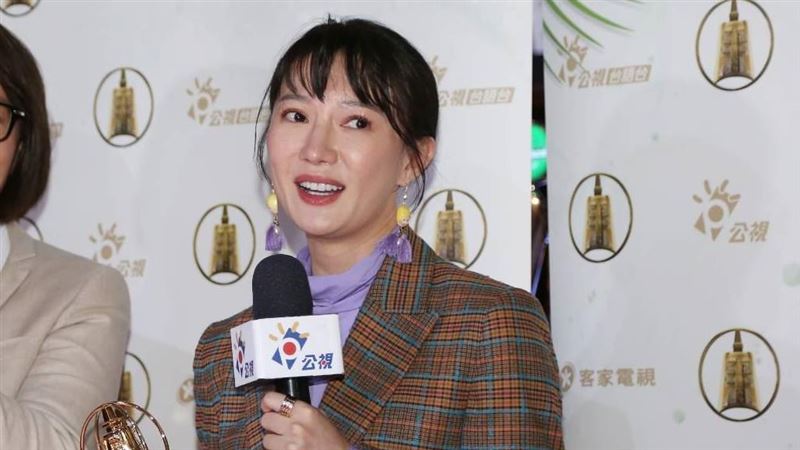 奪女配感言被批超時　李杏不以為意吐實情