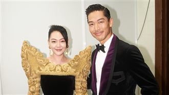 小S金鐘合體AKIRA　網見照片秒歪樓笑噴