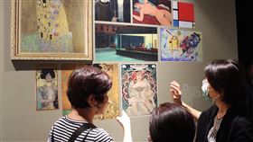 義享時尚廣場化身藝文中心 世界百大名畫齊聚高雄 輕軌串聯藝術熱 從龍貓隧道到西洋藝術 網紅景點一次逛