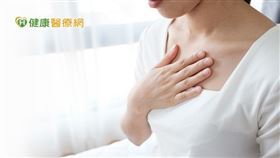 長期便祕，身體水分代謝失調也是引起胃食道逆流的原因，中醫講究氣血水的平衡，腸與胃是同一個空腔，當空腔下部壓力過大，東西就會往上湧。