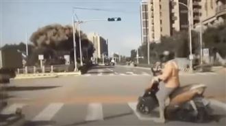 第一視角曝！女騎士鬼切遭特斯拉直撞不治