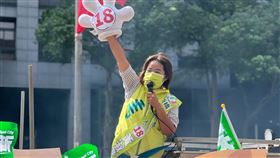 民進黨新北市議員候選人黃淑君接棒何博文參選新北市板橋議員。（圖／黃淑君提供）