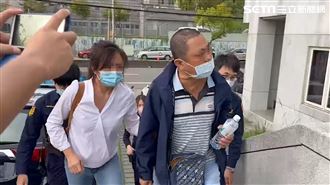 妻女遭軍卡猛撞雙亡　夫心碎：怎會沒看見