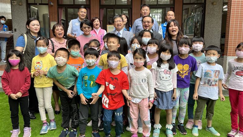 「班班吃石斑」上路！