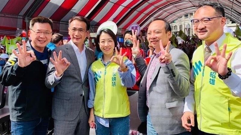 阮昭雄桃園助講鄭運鵬、李柏瑟
