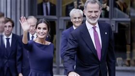 西班牙首位平民王后萊蒂西亞（Letizia Ortiz）https://twitter.com/klnicegirl/status/1584685217914421248