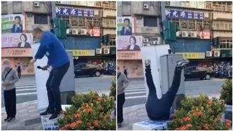路口拜票摔下演講台　楊植斗頭部著地就醫