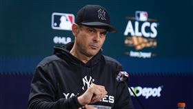 ▲布恩（Aaron Boone）下季仍是洋基總教練。（圖／美聯社／達志影像）