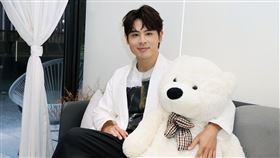 暖心創作新人江健榆　首張專輯獲華劇青睞