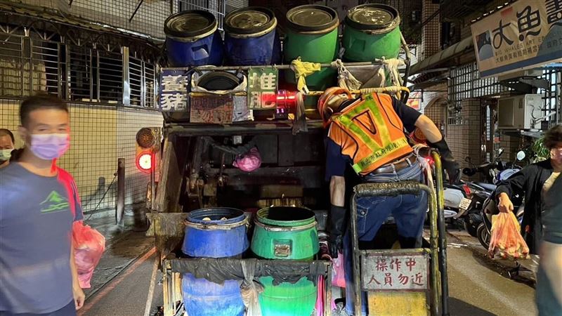 揭被退休植物人清潔隊員心聲　她咬侯這事