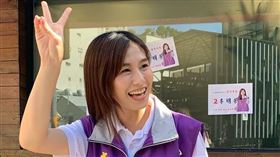 自稱全台最美的國民里長候選人。（圖／486團購提供）