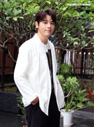 歌手江健榆三立新聞網專訪。（記者邱榮吉/攝影）